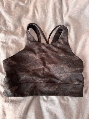 Vuori Dark Gray Camo longline High-Neck Sports Bra - XS